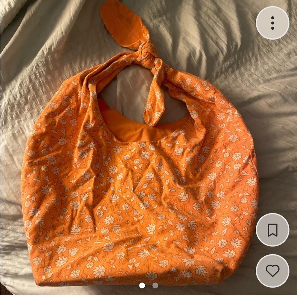 Boutique tie bag